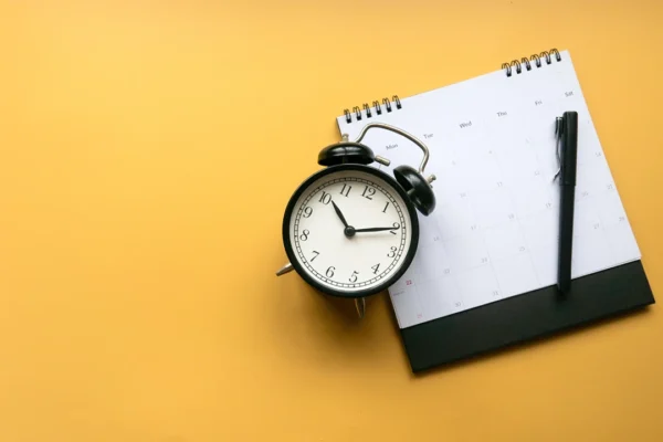 lich tap the thao va hoc tap